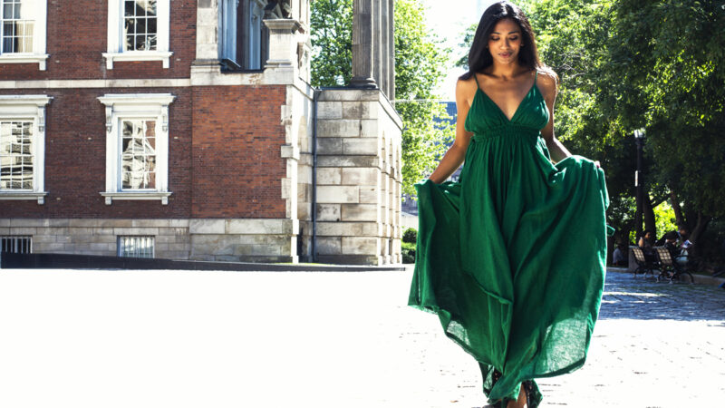 Green dress gives more classic looks